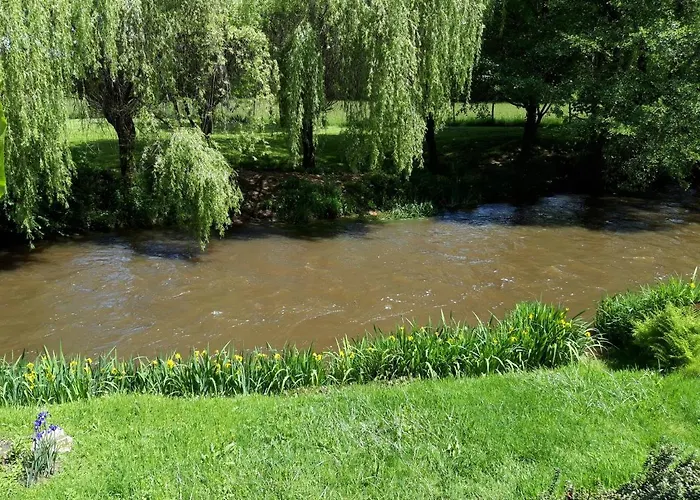 Maison Au Bord De La Riviere Dronne En Perigord Vert