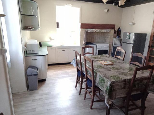 Maison Au Bord De La Riviere Dronne En Perigord Vert Saint-Front-la-Riviere